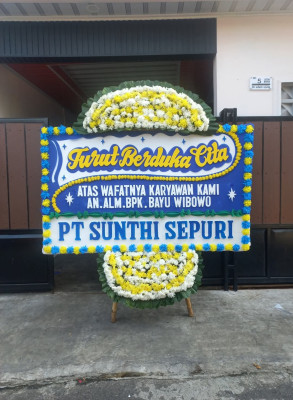 Papan Bunga Duka di Tapin